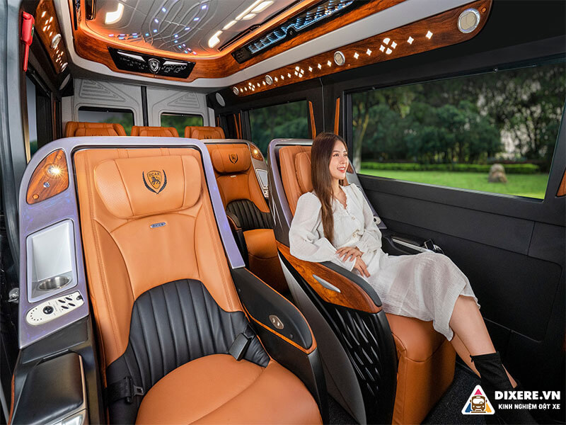 Xe limousine ghế Massage cao cấp nhất 2023