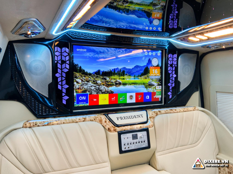 Hệ thông Tivi LCD và hệ thống âm thanh 5.1 trên xe hạng thương gia của nhà xe Ngọc Mai(ảnh: internet)