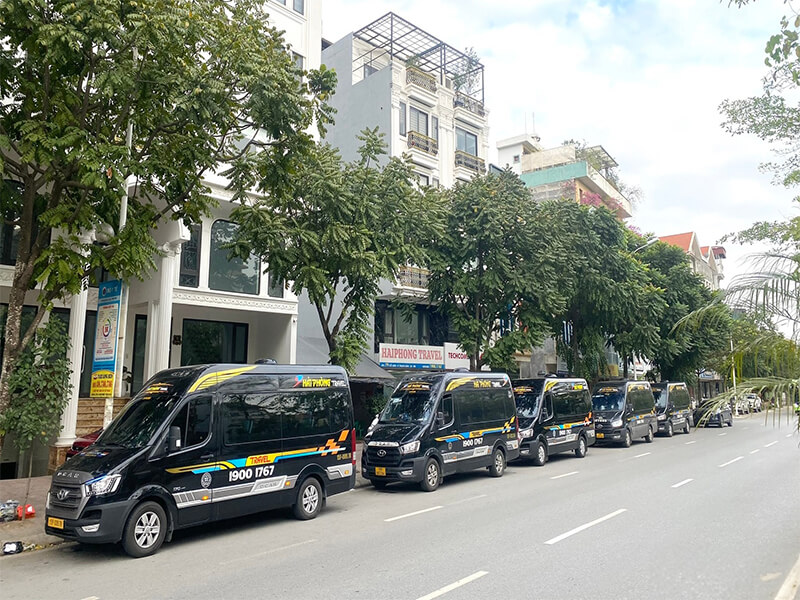 Phương tiện xe limousine để di chuyển từ Hà Nội đi Hải Phòng(Ảnh: haiphongtravel.vn)