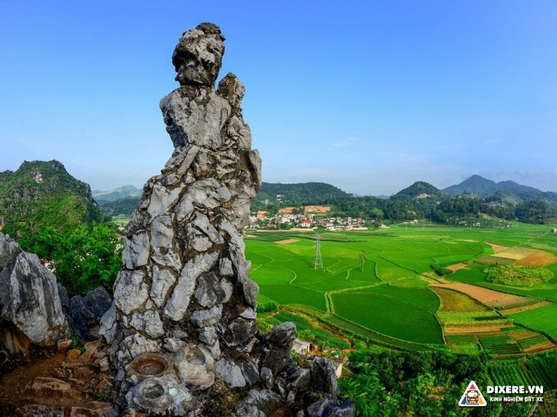 Lạng Sơn thành phố giáp cửa khẩu với thiên nhiên hùng vỹ(ảnh: Internet)