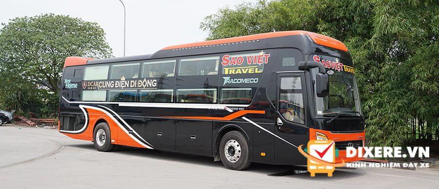 Nhà xe sao Việt