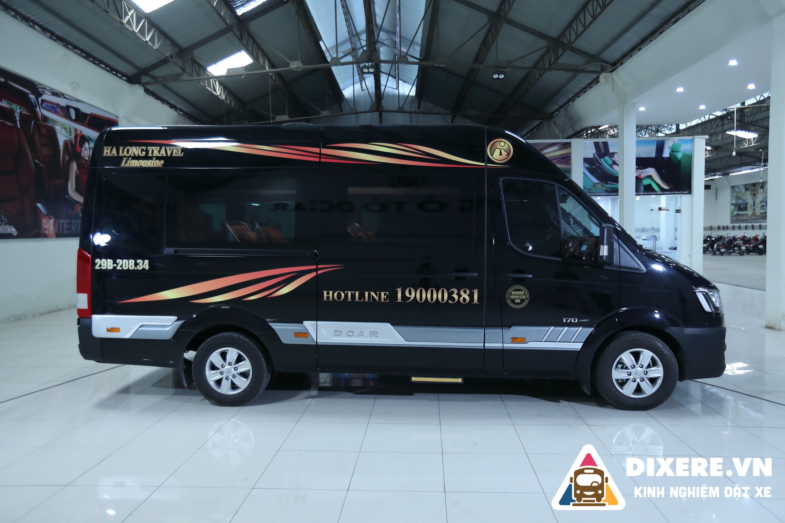 Xe Limousine Hà Nội Móng Cái