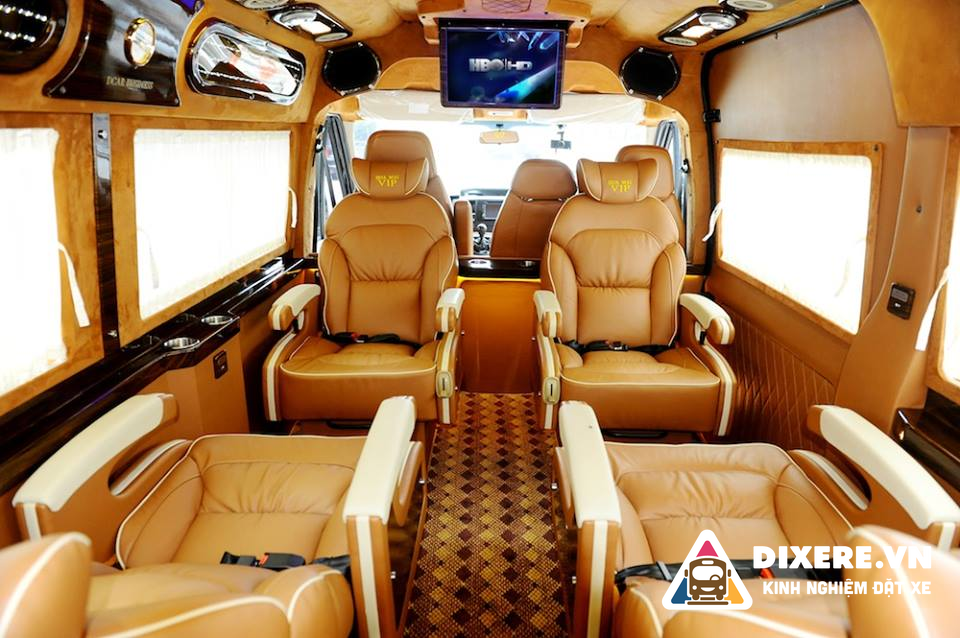 Xe Limousine Thành Nam