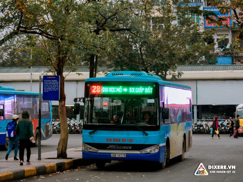 Tuyến xe Bus 28: Đại Học Mỏ Địa Chất <> Bến xe Giáp Bát