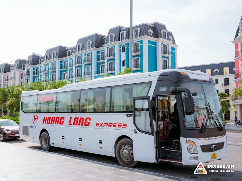 Nhà xe Hoàng Long từ Bến xe Nước Ngầm đi Sài Gòn