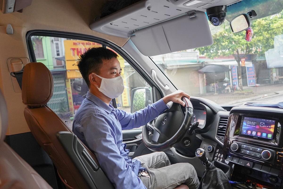 XE Vietnam Limousine