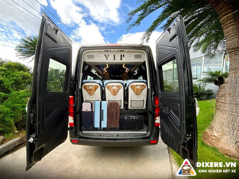 Xe Limousine VIP Dcar hạng thương gia được rất nhiều khách hàng tuyến Thanh Hóa ưa chuộng