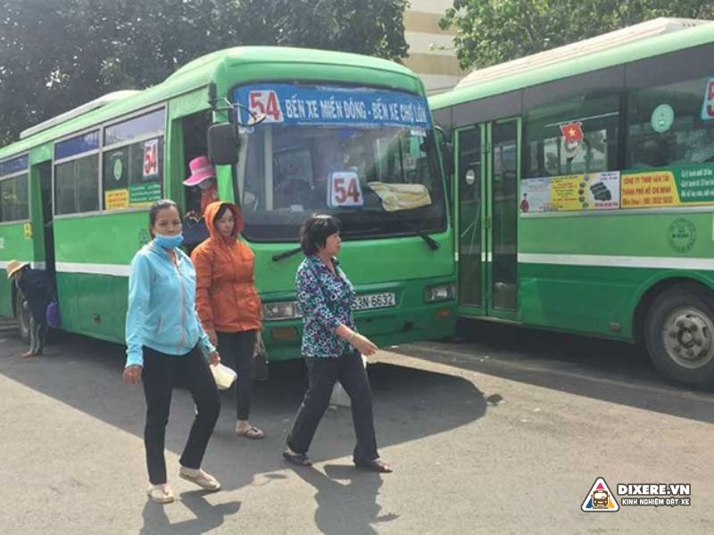 Tuyến xe Bus 54: Bến xe Miền Đông - Bến xe Chợ Lớn 